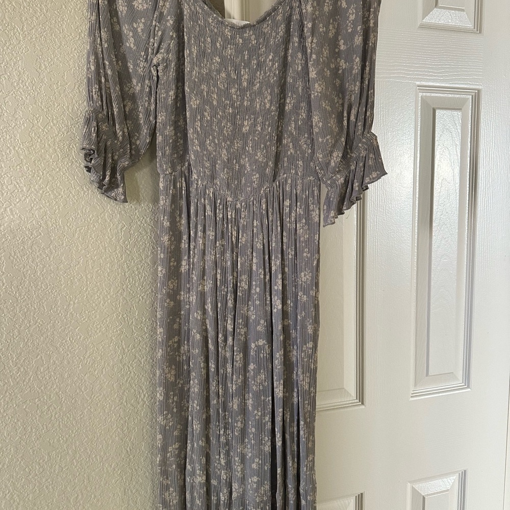 Neuflora Everett Dress
